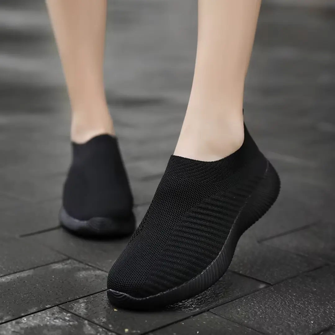 Chloe™| Liora Sneakers - Benjamin New York