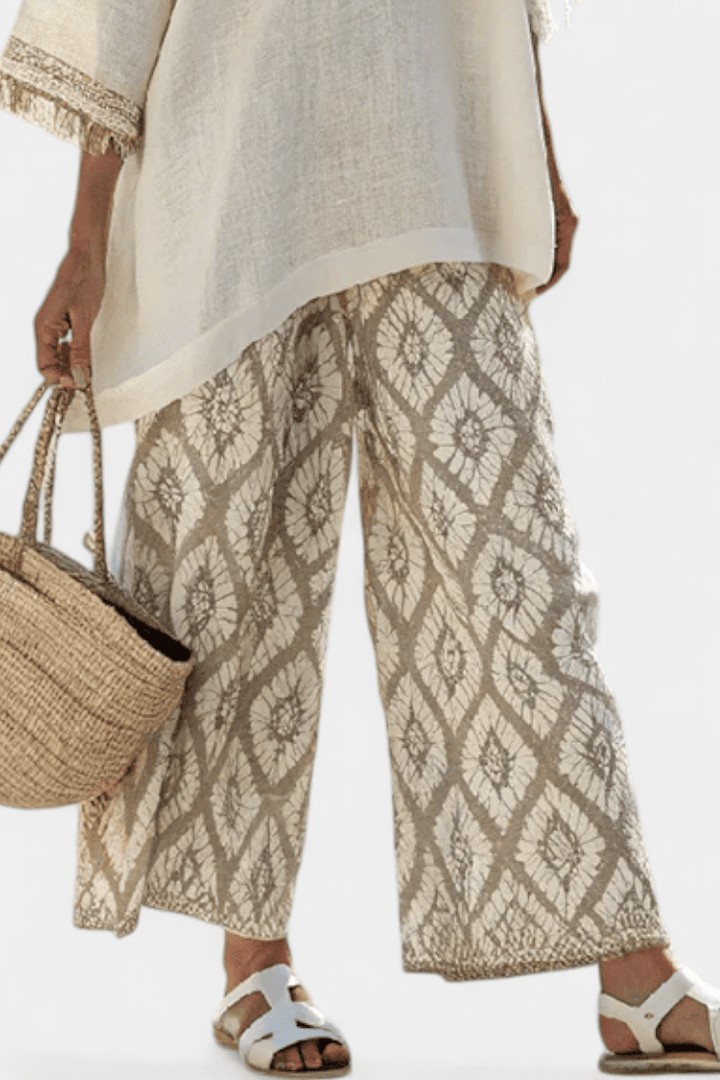 Alverra | Sophisticated Top & Casual Pants Set - Benjamin New York