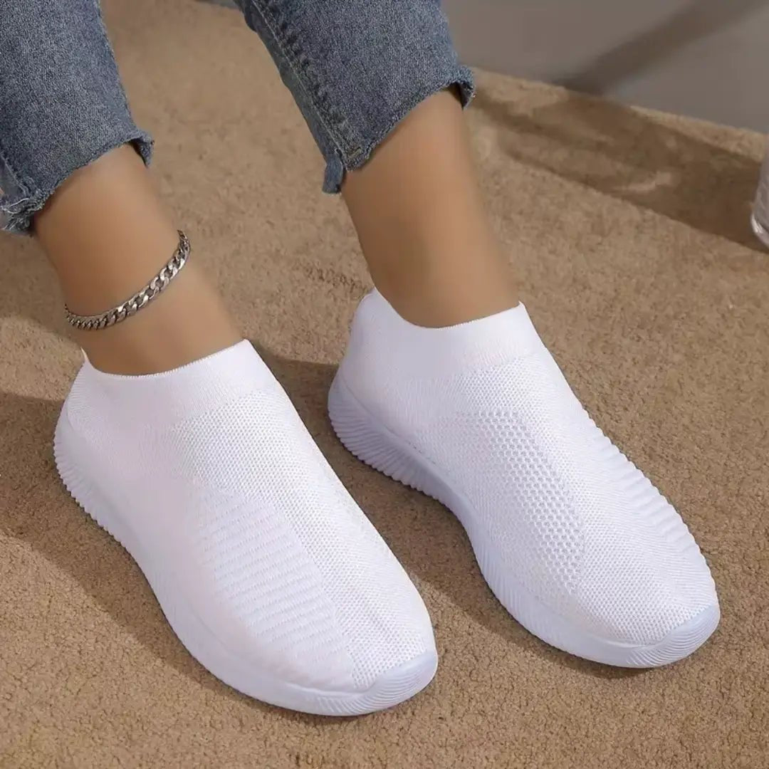 Chloe™| Liora Sneakers - Benjamin New York