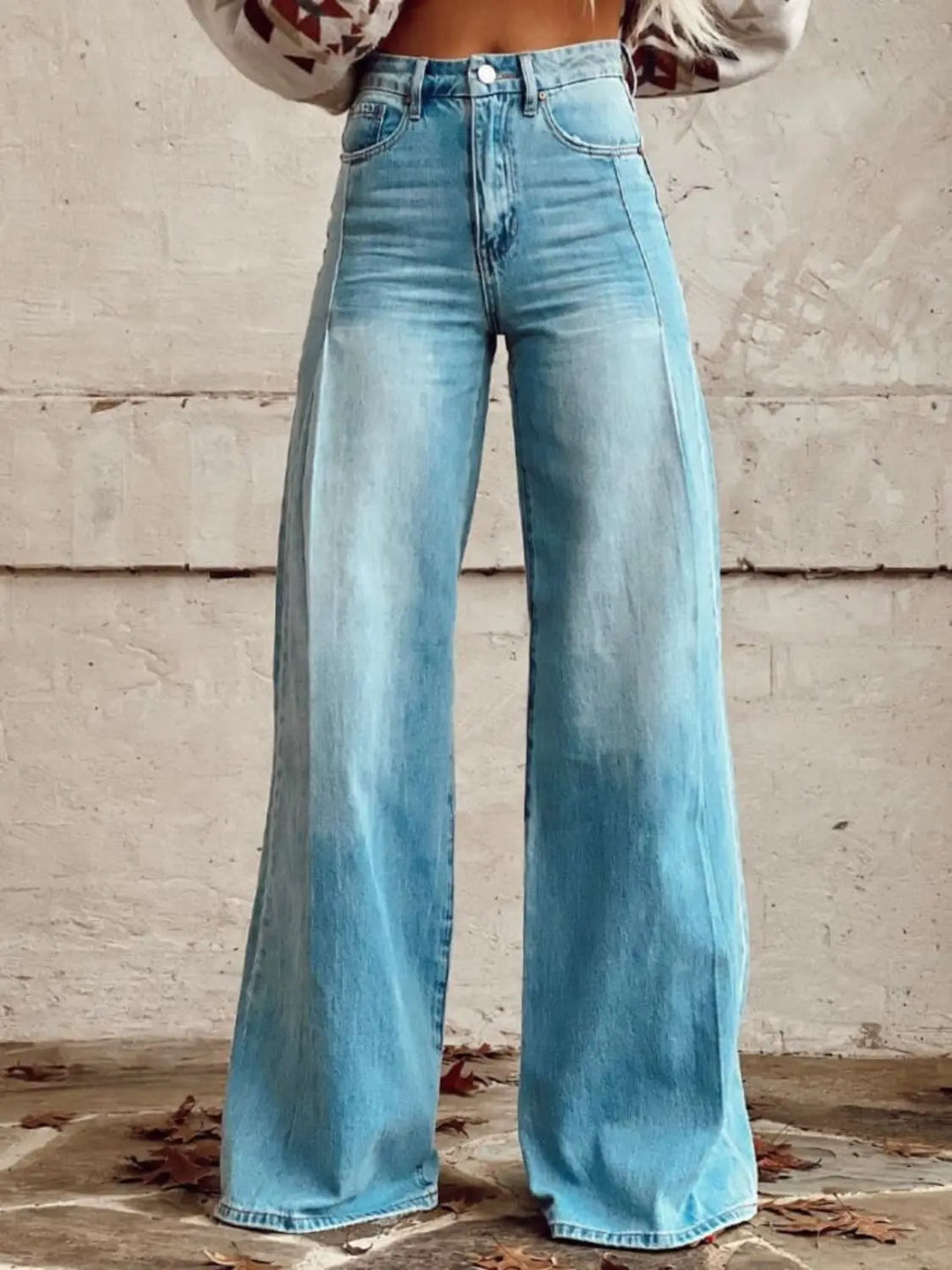 Layla | Classic Light - Wash Wide - Leg pants - Benjamin New York