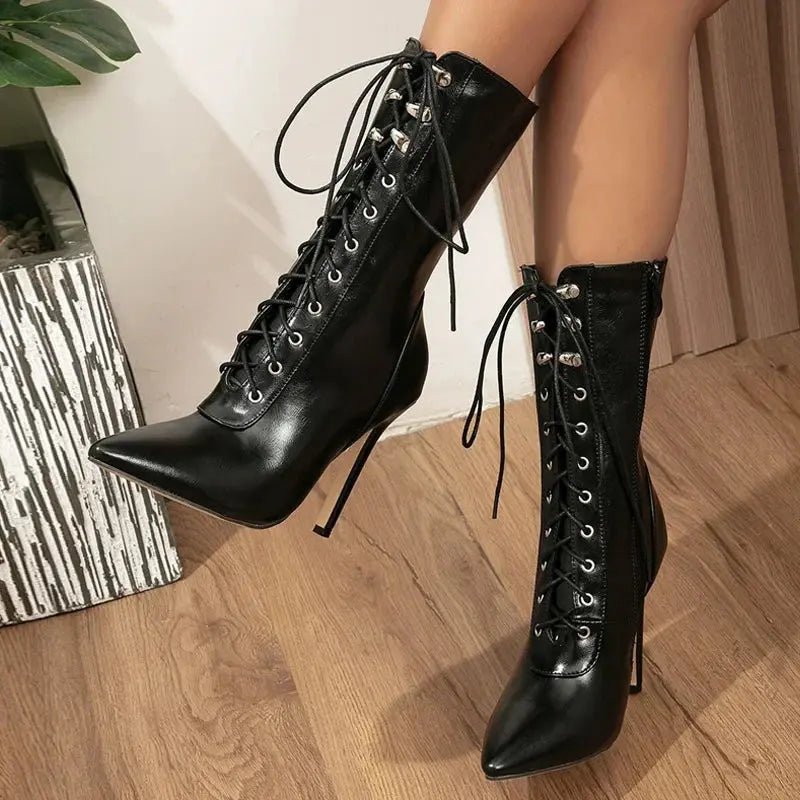 Chloe™| Chelsea Leather Boots - Benjamin New York