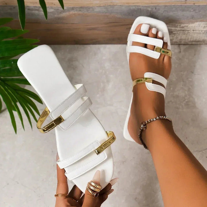 Chloe™| Lary Vibrant Sandals - Benjamin New York