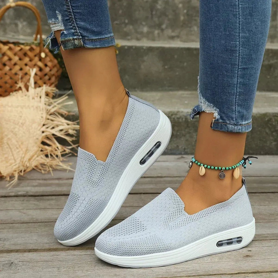 Chloe™| Kalya Orthopedic Sneakers - Benjamin New York
