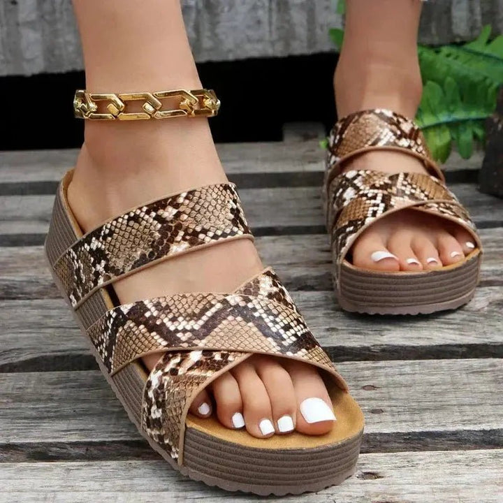 Chloe™| Levia Orthopedic Sandals - Benjamin New York